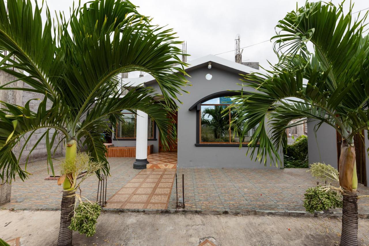 Tropical Paradise, Galapagos Apartment Puerto Baquerizo Moreno Exterior photo